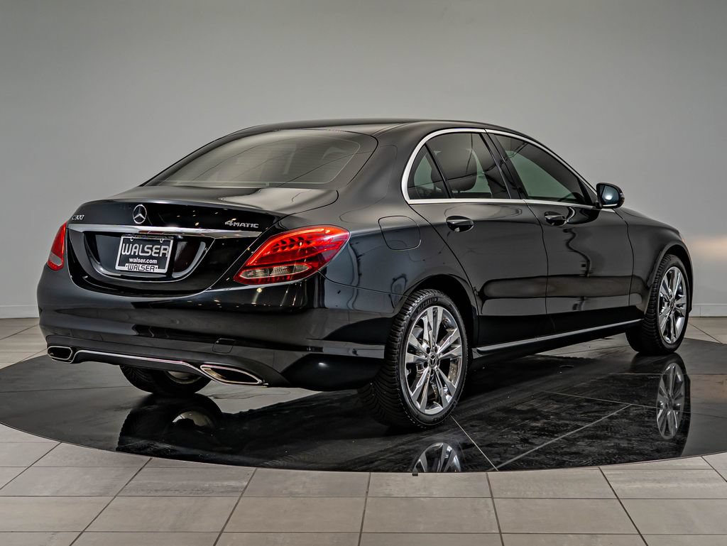 Used 2018 Mercedes-Benz C 300 4MATIC Sedan image 5