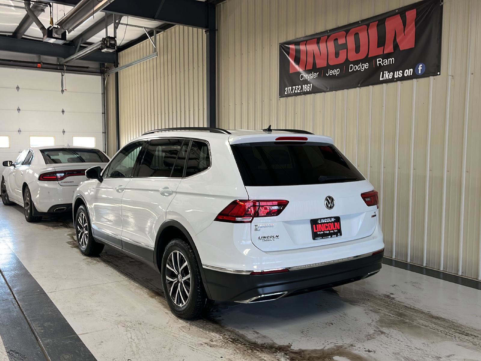 Used 2018 Volkswagen Tiguan SE image 3