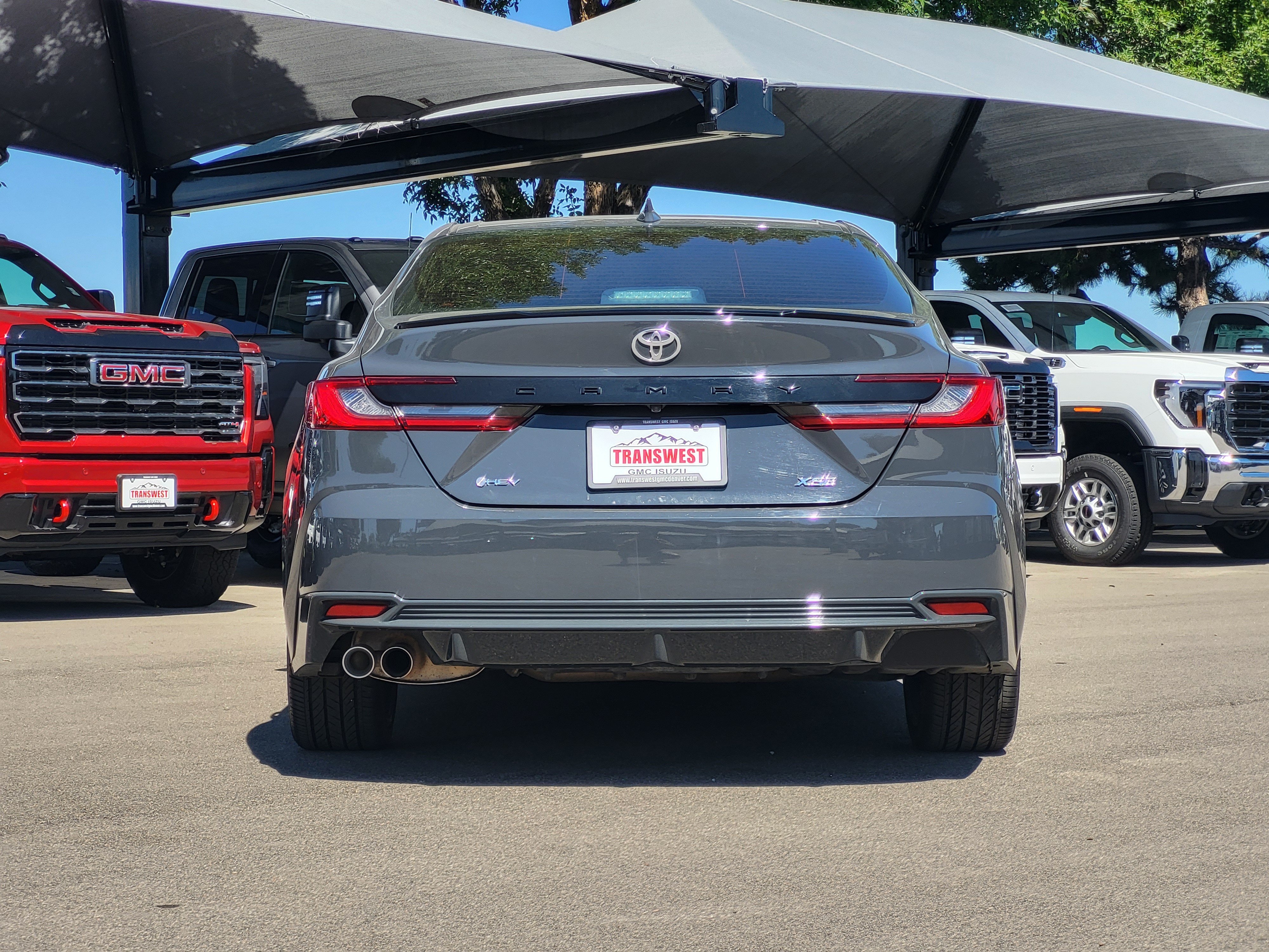 Used 2025 Toyota Camry Hybrid FWD image 6
