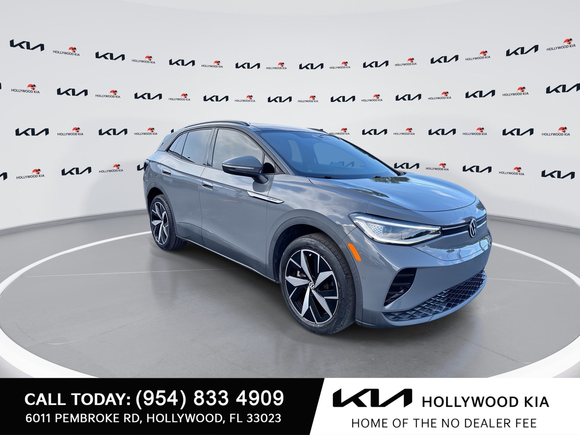Used 2023 Volkswagen ID.4 Pro S AWD/4WD image 2