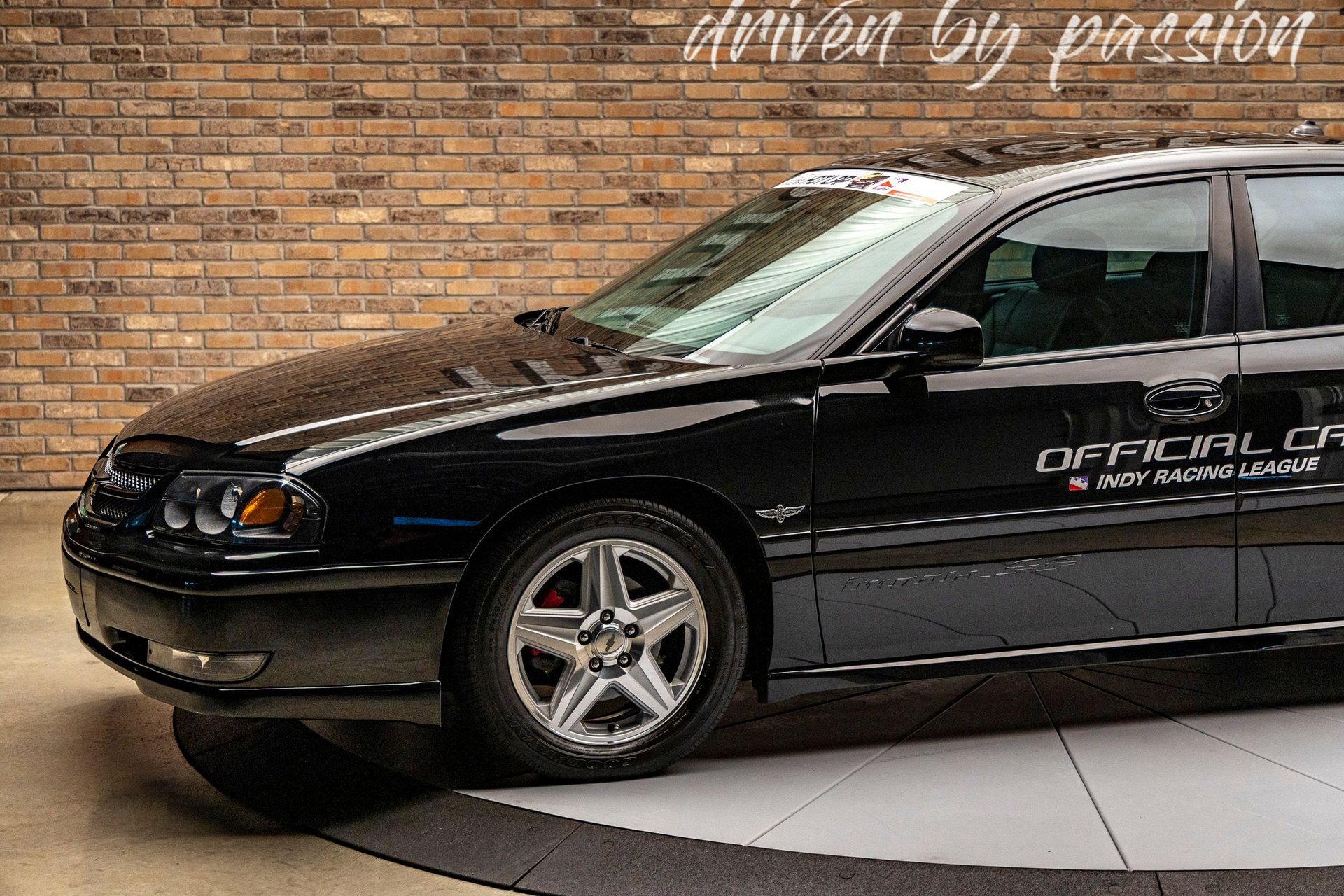 Used 2004 Chevrolet Impala SS image 9