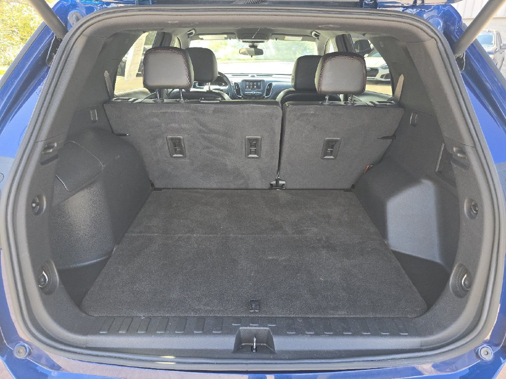 Used 2023 Chevrolet Equinox RS FWD image 15