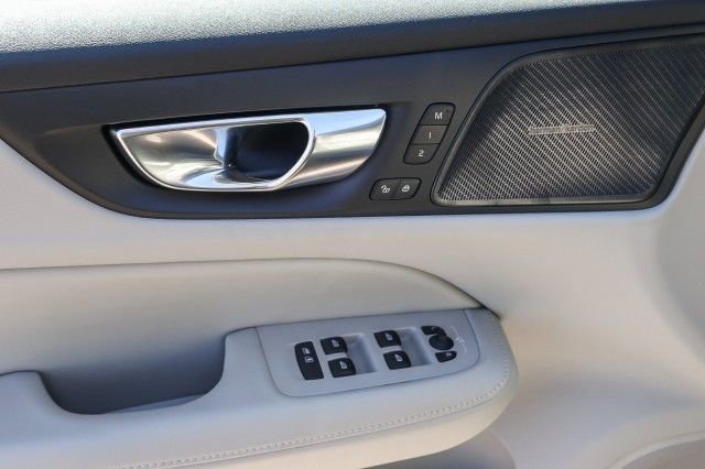 New 2026 Volvo V60 B5 Cross Country Plus w/ Climate Package image 21