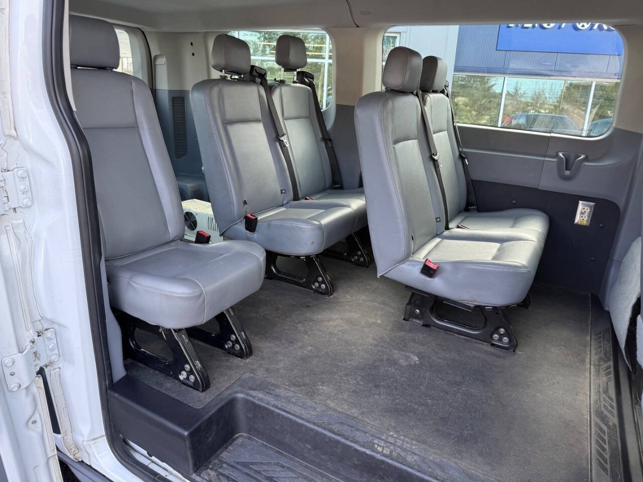 Used 2015 Ford Transit 150 XL RWD image 13