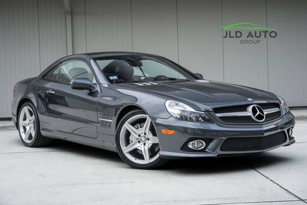 Used 2012 Mercedes-Benz SL 550 image 2