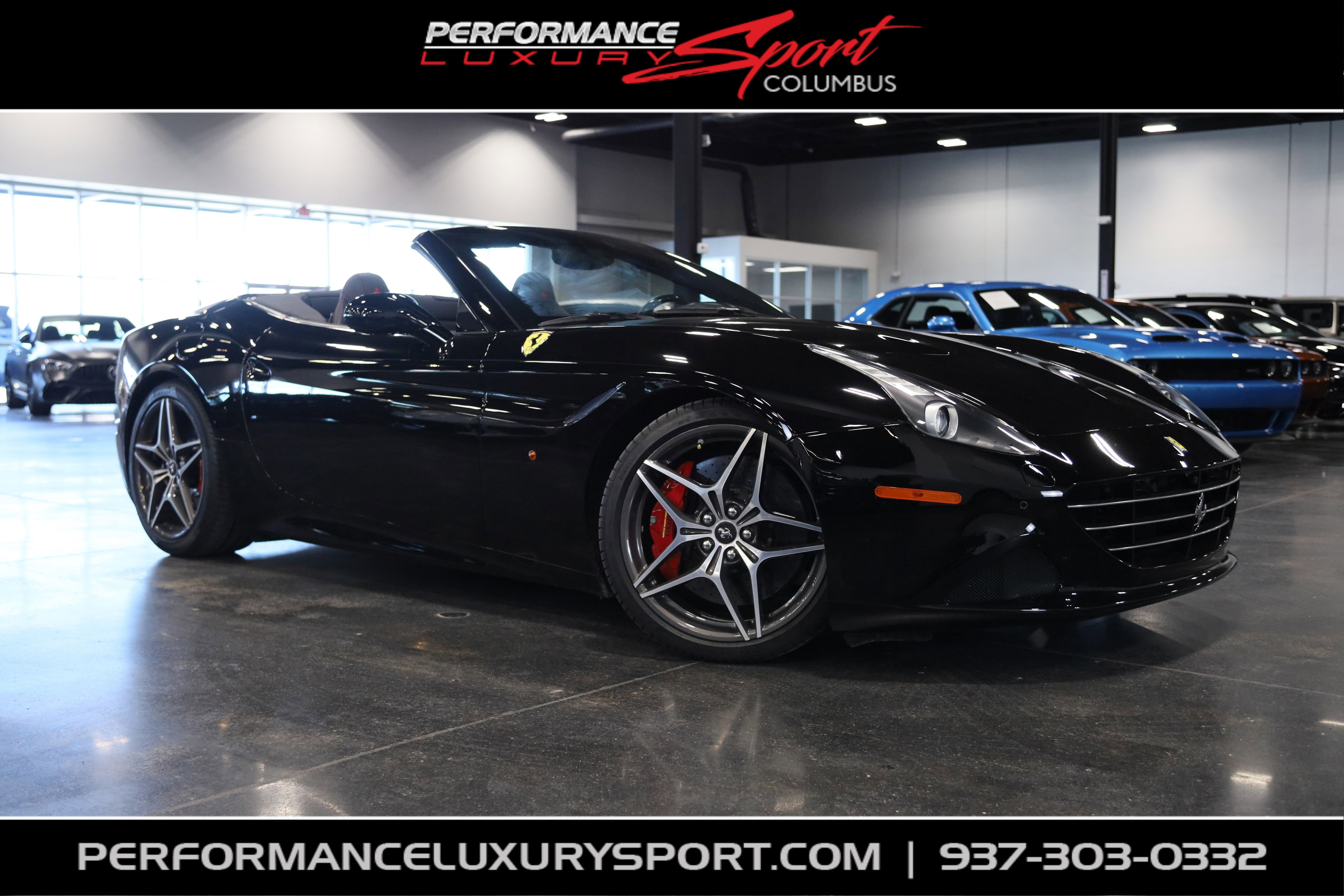 Used 2017 Ferrari California T RWD image 1