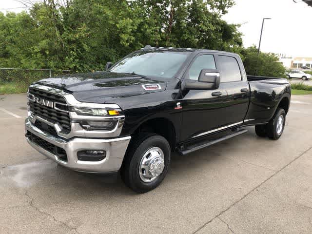 New 2026 RAM 3500 Tradesman AWD/4WD image 2