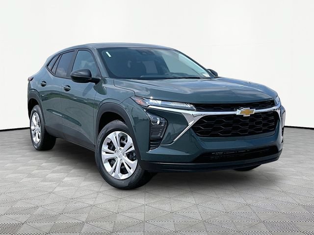 New 2026 Chevrolet Trax LS FWD image 1