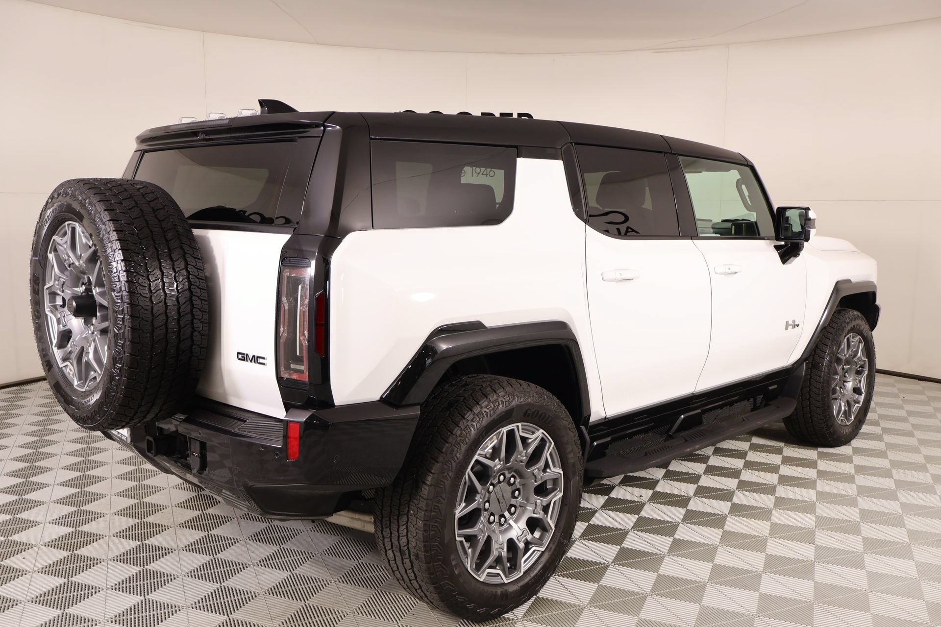 Used 2025 GMC Hummer EV 3X AWD/4WD image 21