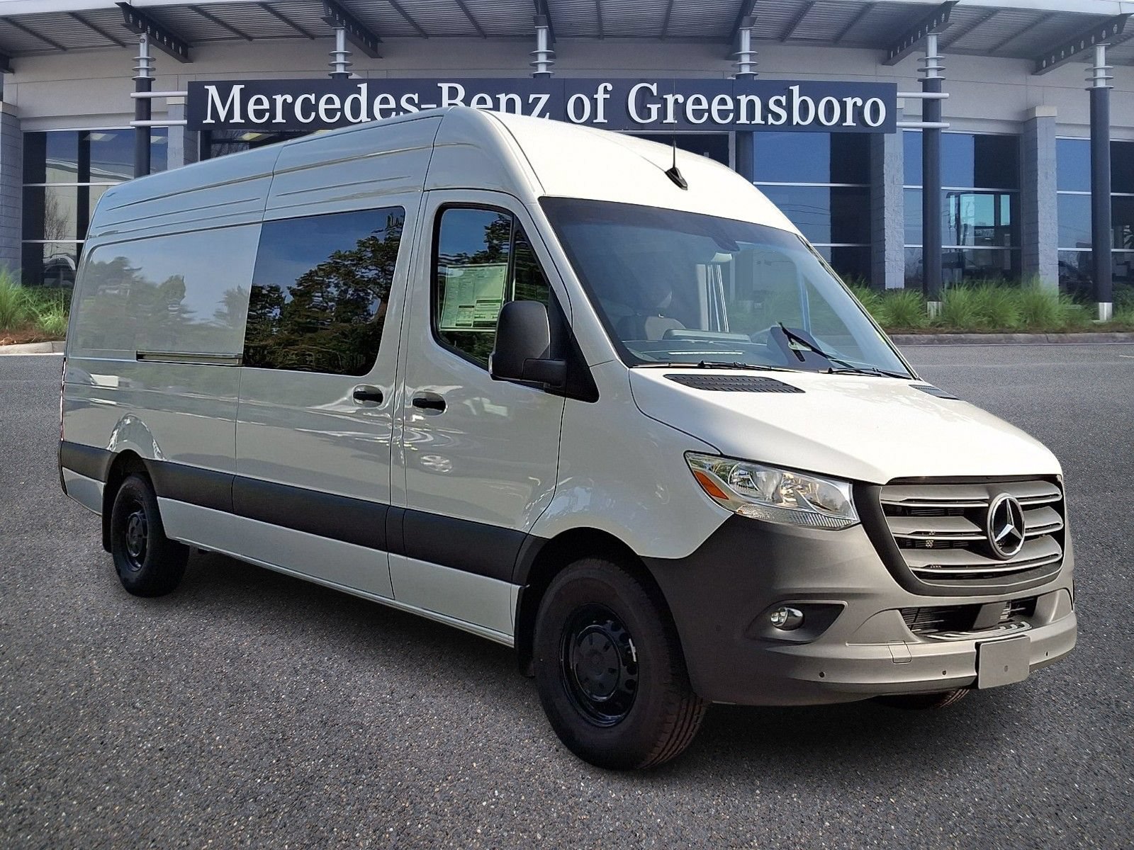 New 2026 Mercedes-Benz Sprinter 2500 image 2