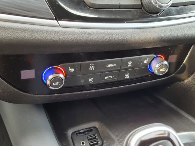 Used 2021 Buick Enclave Essence w/ Trailering Package, 5000 lbs. image 28