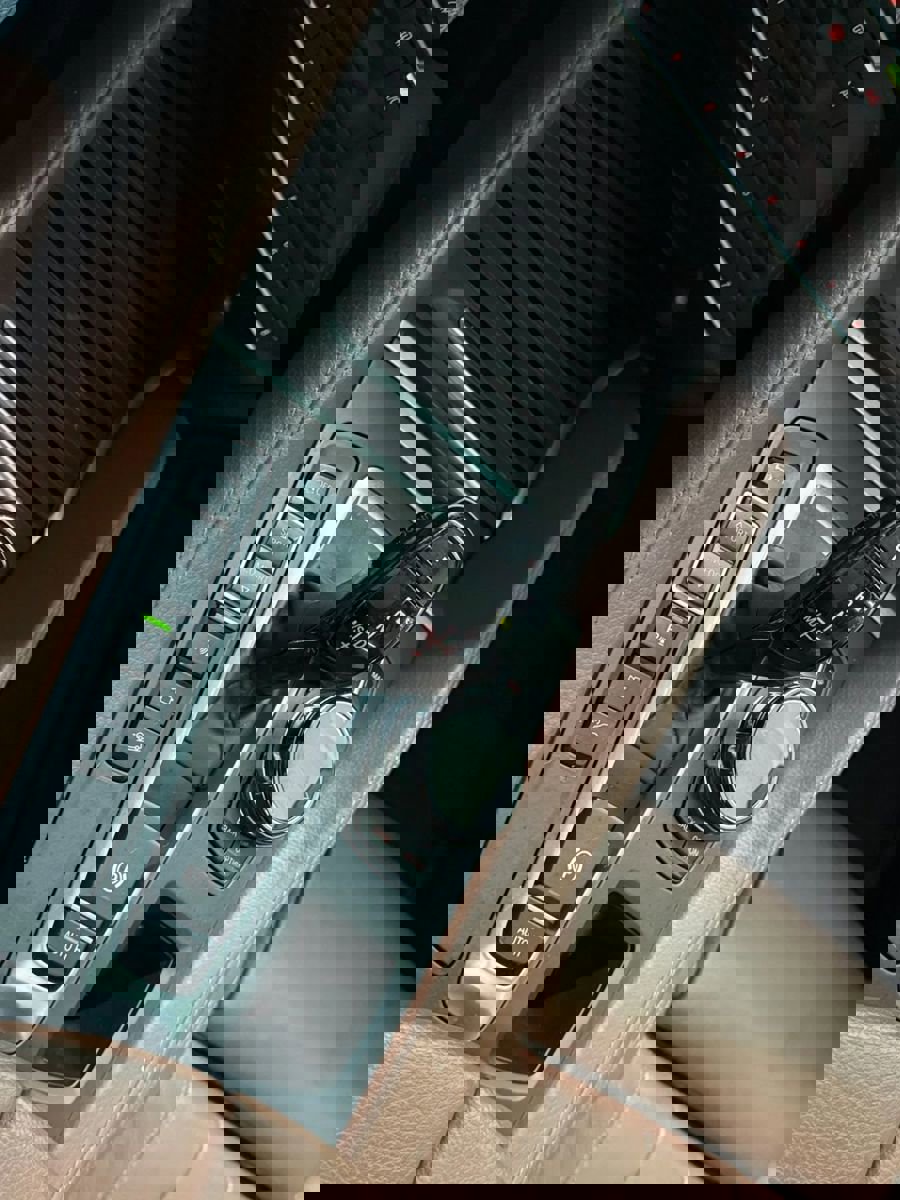 Used 2017 BMW X6 xDrive50i image 32