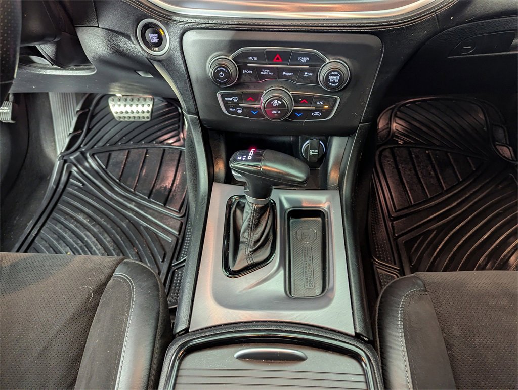 Used 2021 Dodge Charger R/T w/ Plus Group image 25