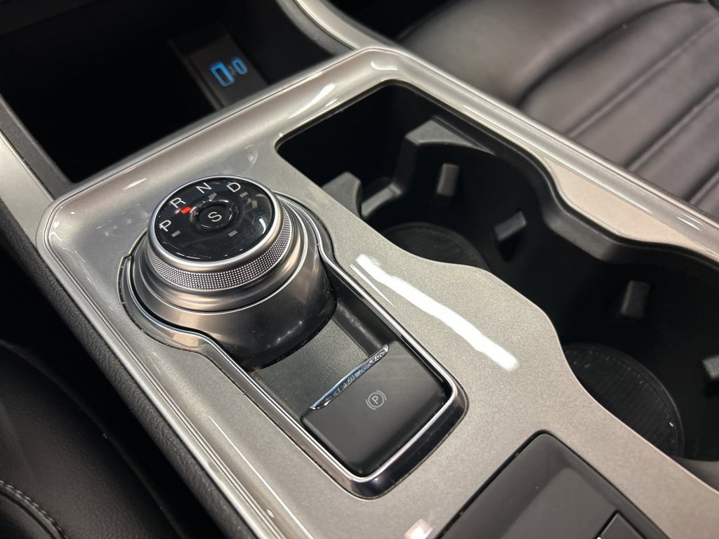 Used 2023 Ford Edge SEL image 24