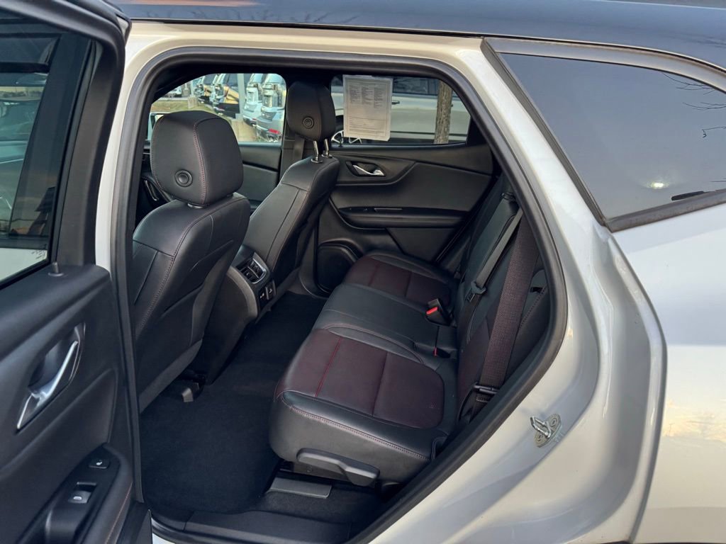Used 2022 Chevrolet Blazer RS w/ Enhanced Convenience Package image 18