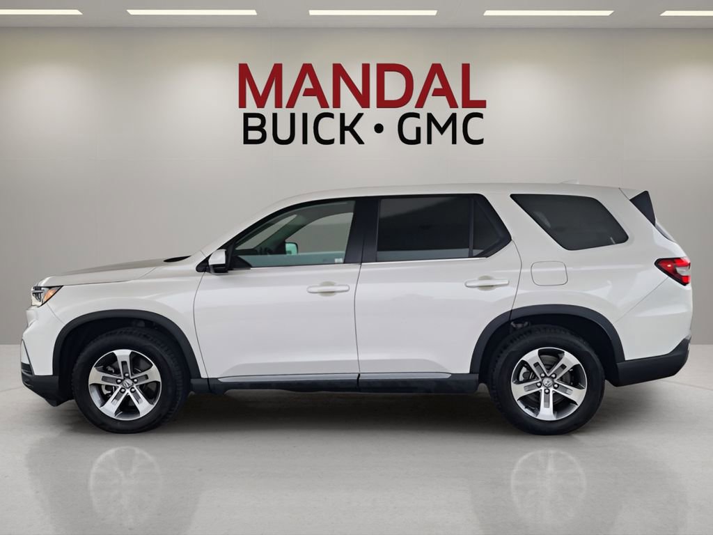 Used 2025 Honda Pilot EX-L image 9