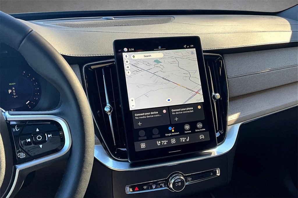 New 2026 Volvo XC90 T8 Plus image 6