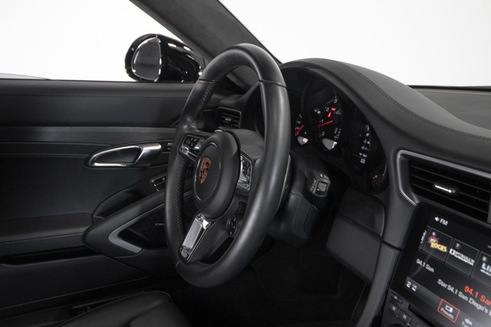 Used 2018 Porsche 911 Carrera 4 GTS image 50