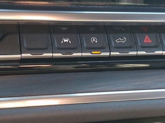 Certified 2025 GMC Sierra 1500 SLT image 27