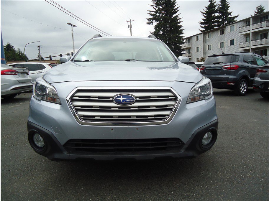 Used 2015 Subaru Outback 2.5i Premium AWD/4WD image 3