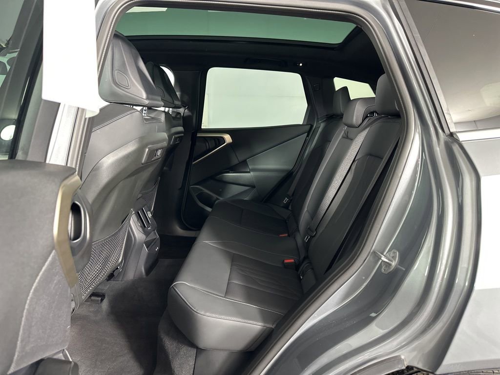 Used 2025 BMW X3 xDrive30i w/ Premium Package image 21