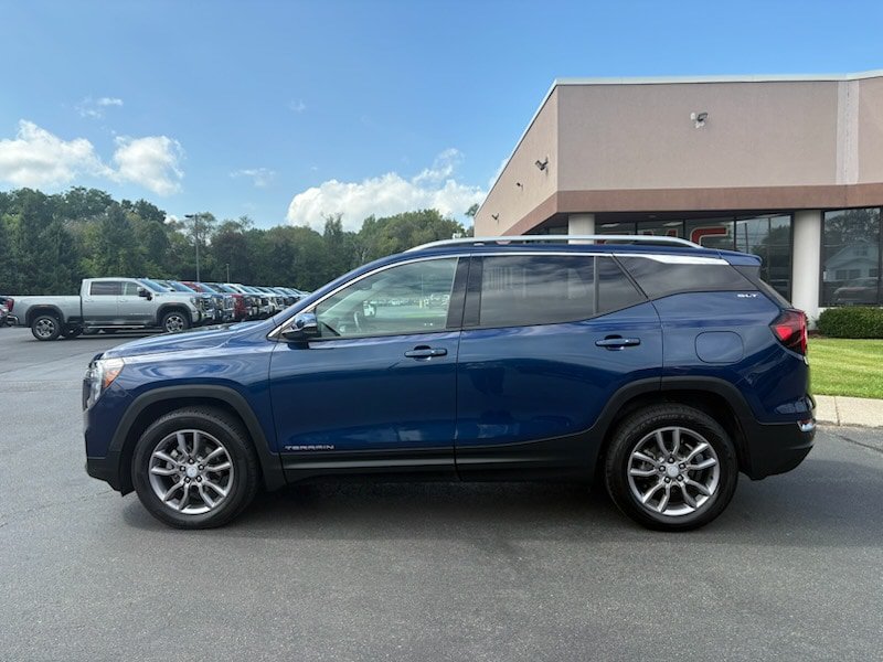 Used 2022 GMC Terrain SLT AWD/4WD video 2