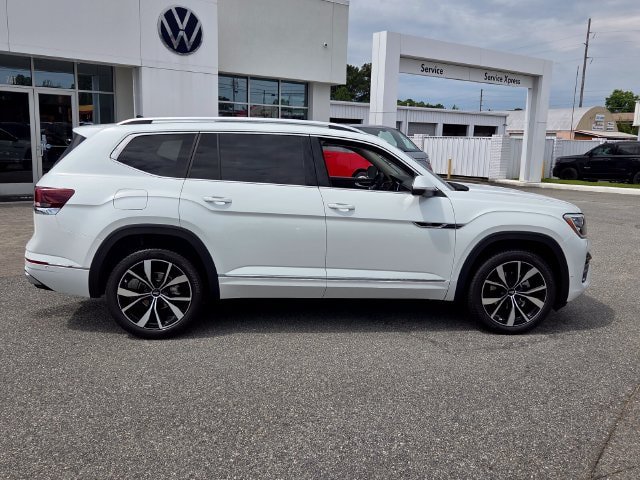 New 2026 Volkswagen Atlas SEL Premium R-Line AWD/4WD image 16