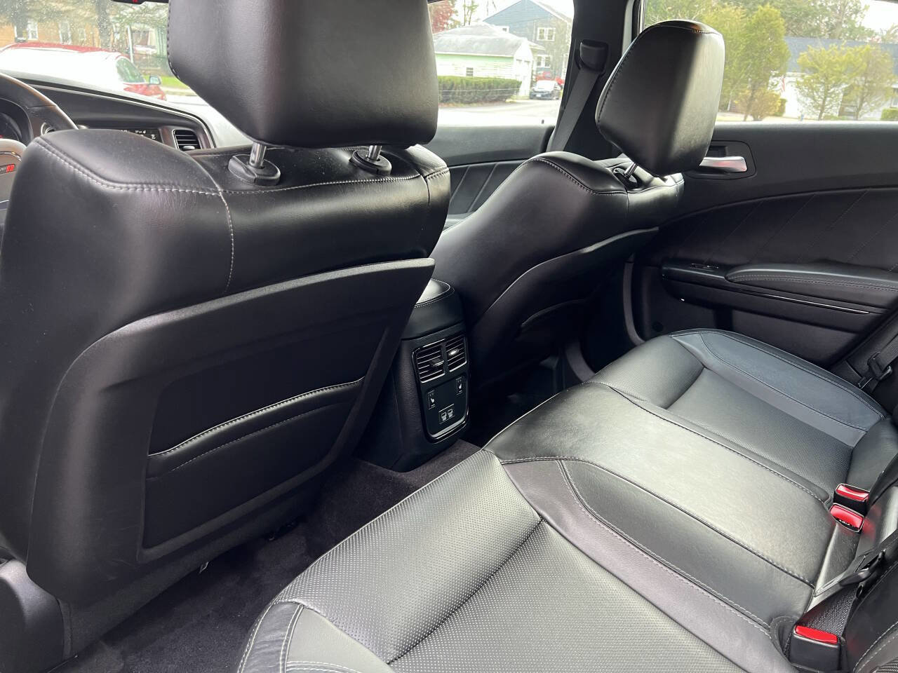 Used 2017 Dodge Charger SXT w/ AWD Plus Group image 11