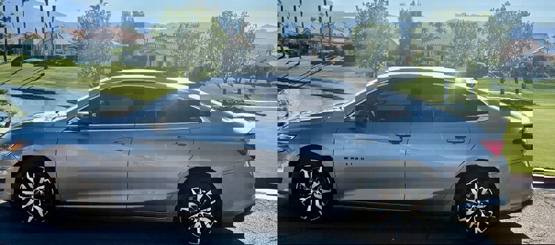 Used 2023 Chevrolet Malibu RS image 8