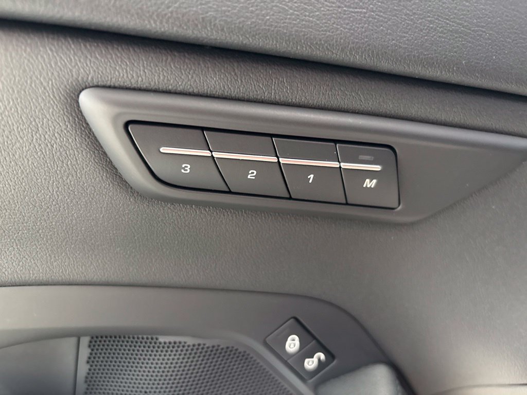 Used 2020 Jaguar E-PACE SE AWD/4WD image 40
