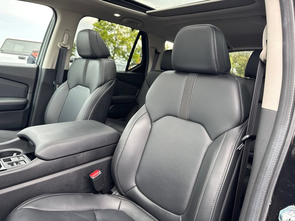 Certified 2025 Honda Pilot Touring image 31