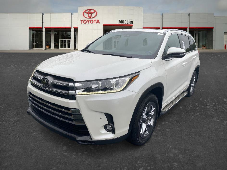 Certified 2019 Toyota Highlander Limited Platinum AWD/4WD image 1