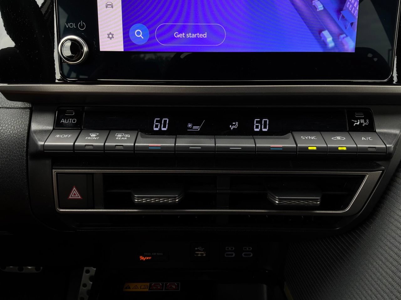 Used 2025 Toyota Camry SE FWD image 29