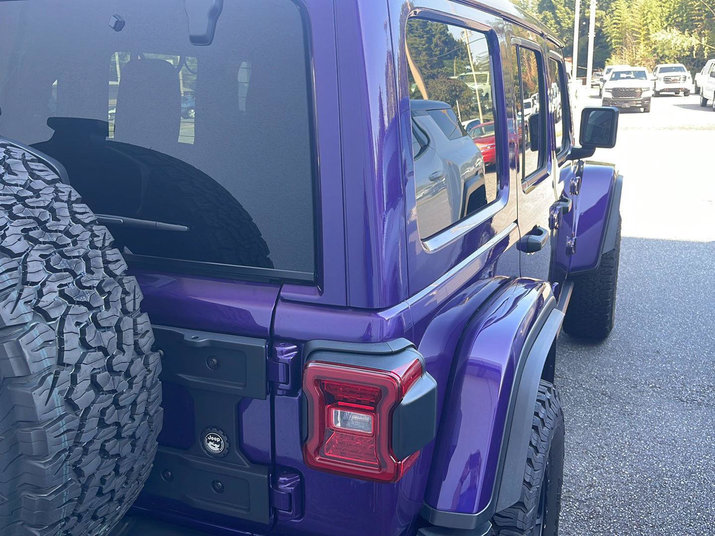 Used 2026 Jeep Wrangler Unlimited Rubicon AWD/4WD image 7
