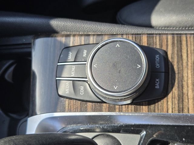 Used 2018 BMW 530e image 26