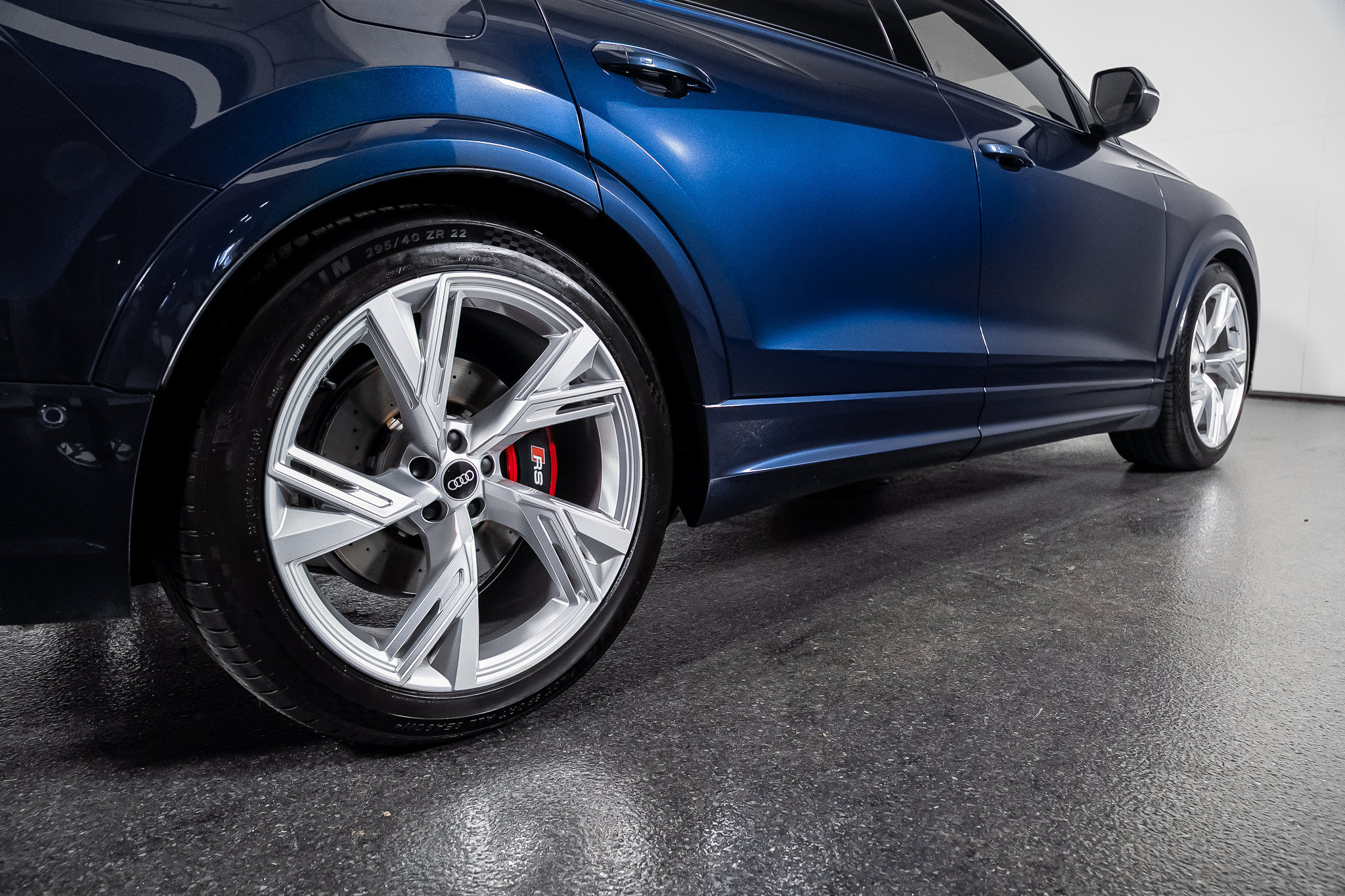 Used 2024 Audi RS Q8 AWD/4WD image 35