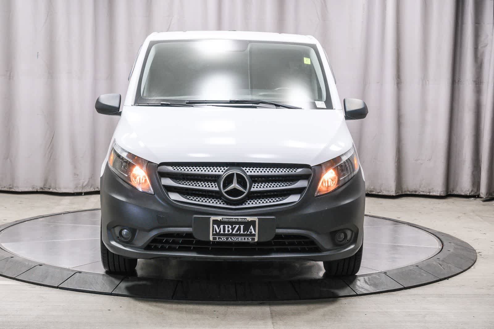 Used 2022 Mercedes-Benz Metris image 6
