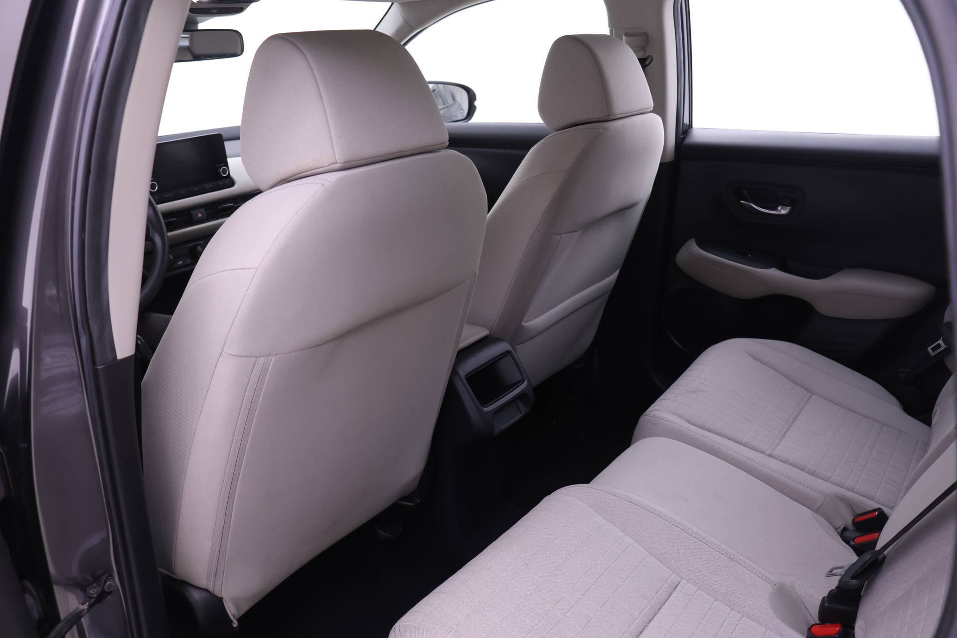 Used 2024 Honda HR-V LX image 12