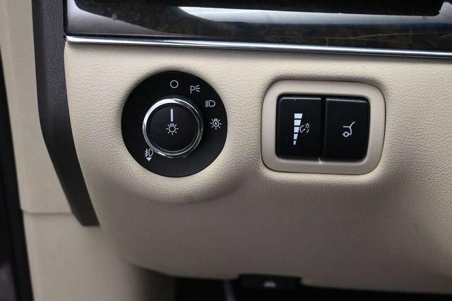 Certified 2019 Lincoln MKT AWD image 11