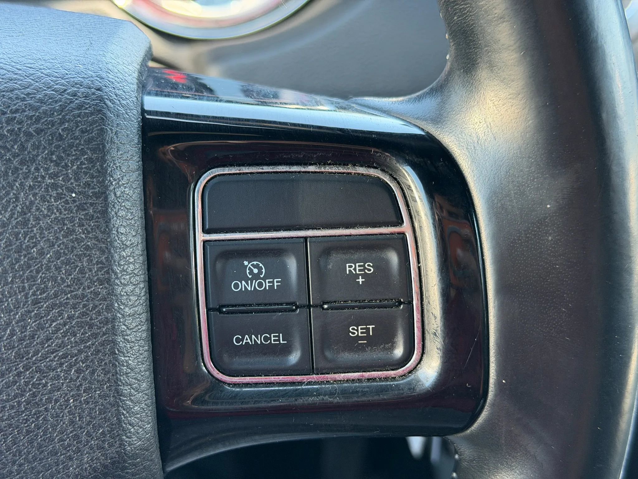 Used 2019 Dodge Grand Caravan SXT FWD image 24