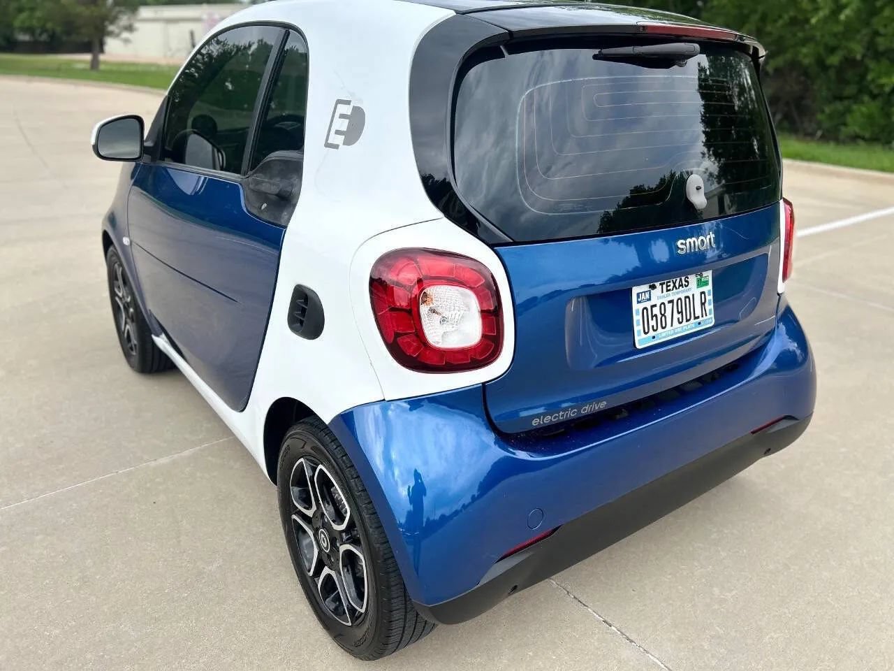 Used 2017 smart fortwo electric drive RWD image 8
