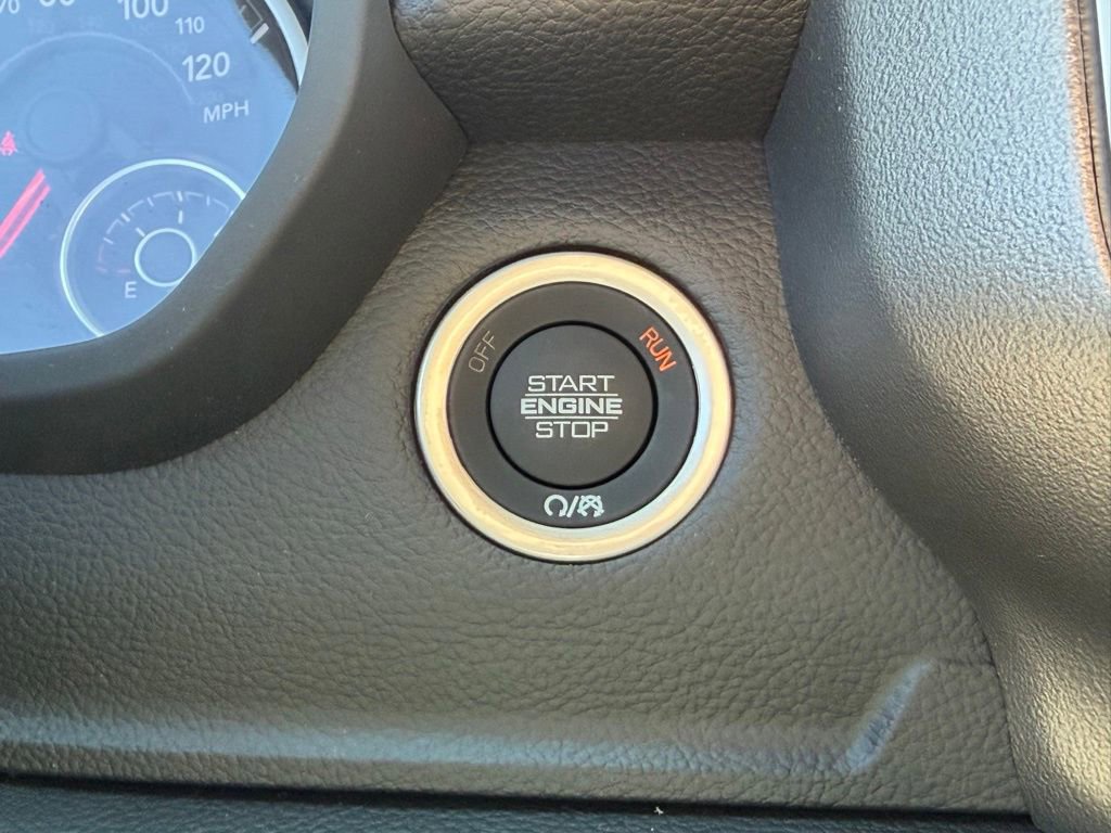 New 2026 RAM 1500 4x4 Crew Cab image 23