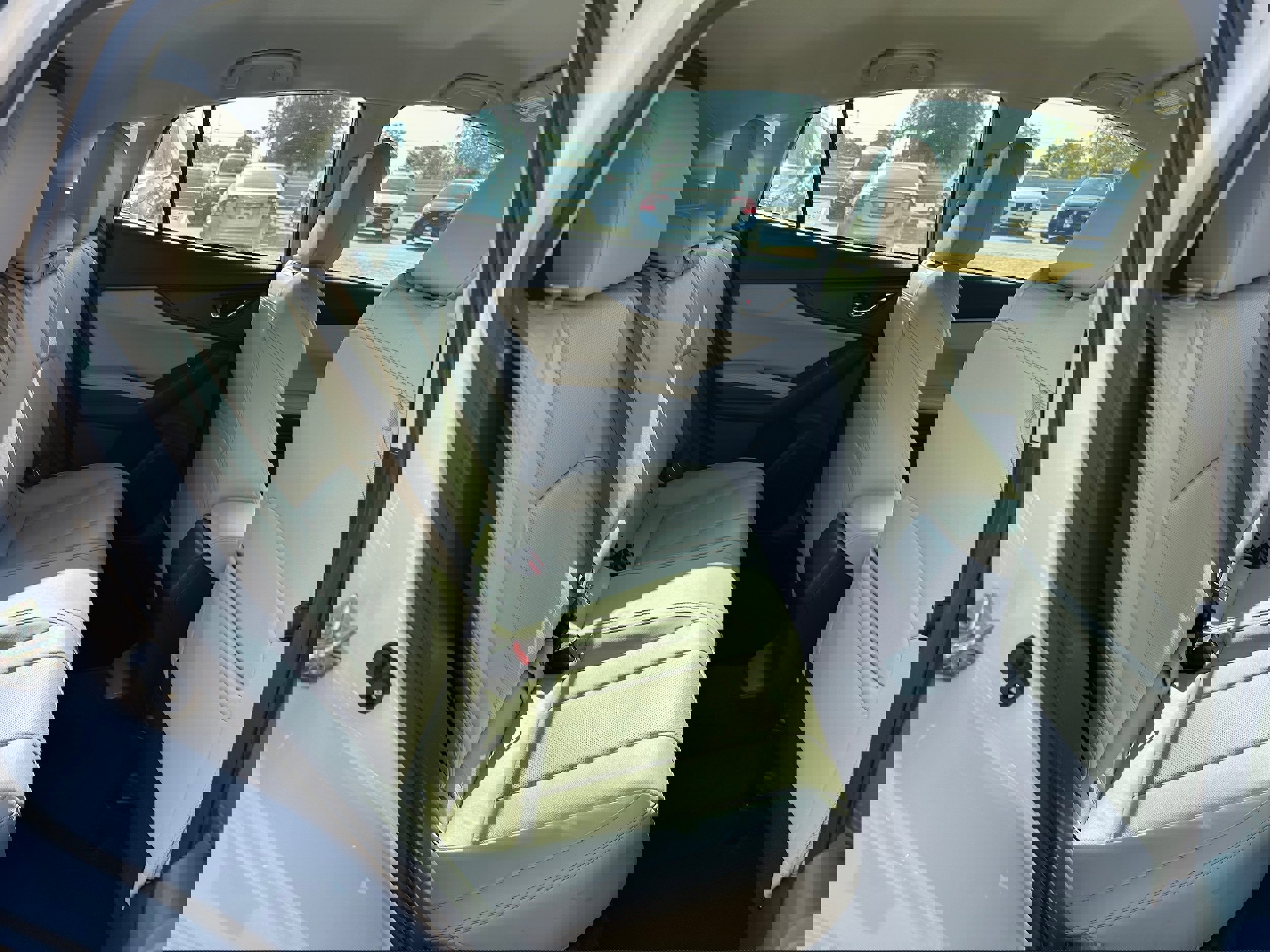 Used 2020 Subaru Impreza 2.0i Limited w/ Popular Package #2 image 12