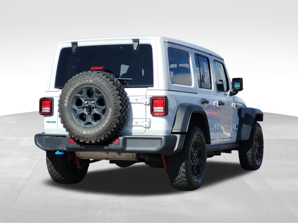 Used 2023 Jeep Wrangler Unlimited w/ Sun & Screen Package image 8