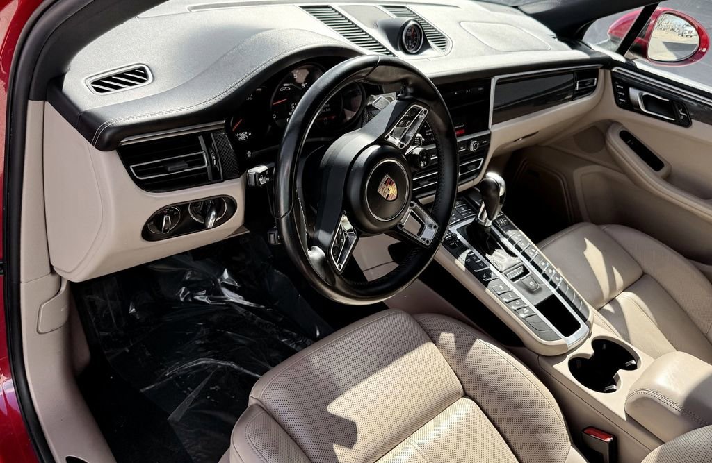 Used 2020 Porsche Macan GTS image 17