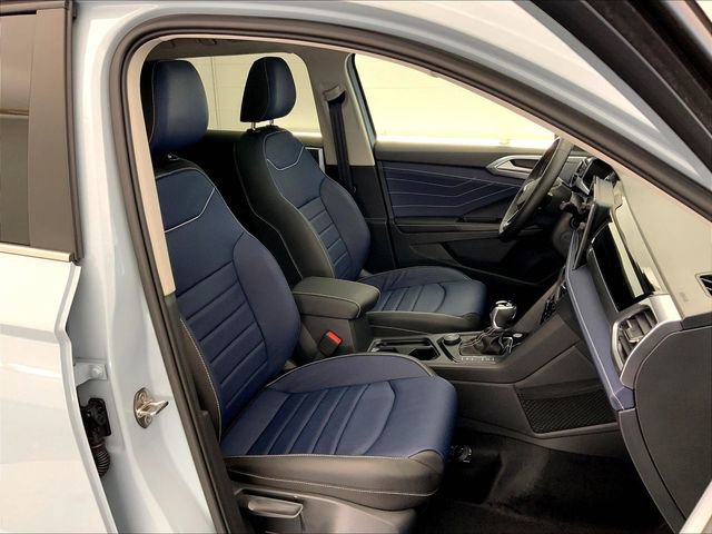 New 2026 Volkswagen Taos SEL image 9