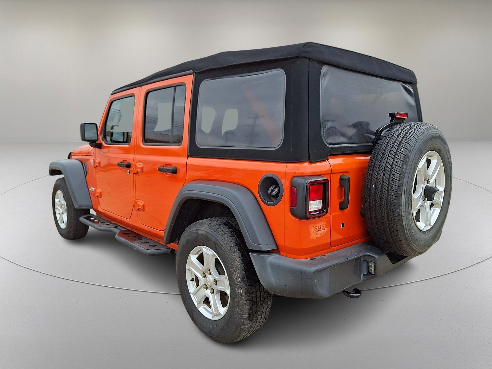 Used 2018 Jeep Wrangler Unlimited Sport S image 7