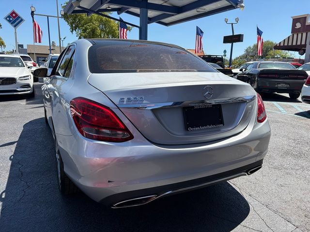 Used 2018 Mercedes-Benz C 300 Sedan image 9