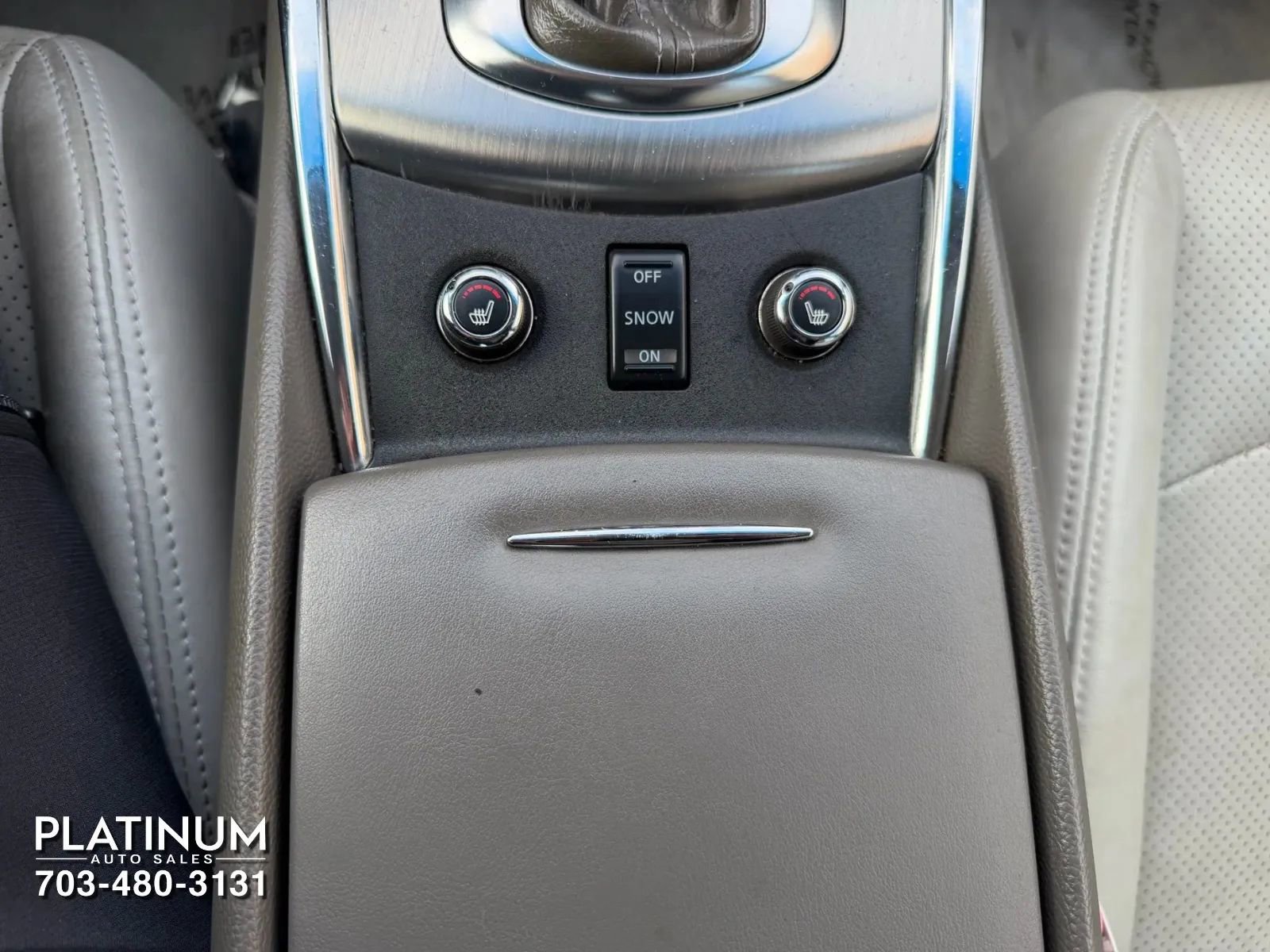 Used 2012 INFINITI G37 x Sedan w/ Premium Pkg image 9