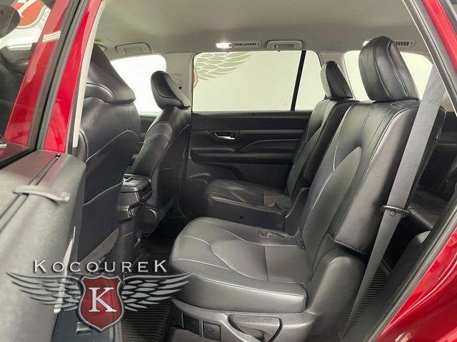 Used 2024 Toyota Grand Highlander XLE image 20